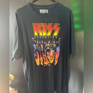 Men’s KISS shirt